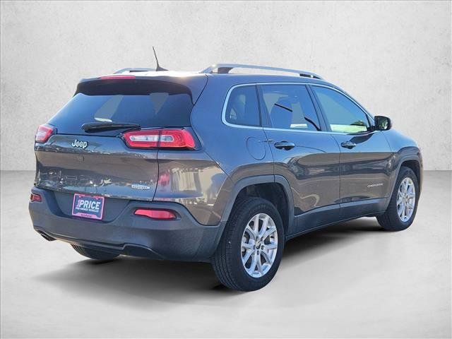 Used 2018 Jeep Cherokee Latitude Plus FWD image 5