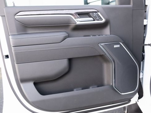 New 2026 Chevrolet Silverado 3500 LTZ w/ LTZ Convenience Package image 15