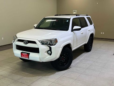 Used 2019 Toyota 4Runner SR5 image 1
