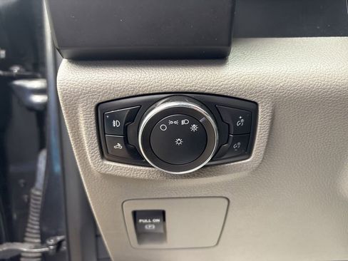 Used 2020 Ford F150 XL w/ Equipment Group 101A Mid AWD/4WD image 19