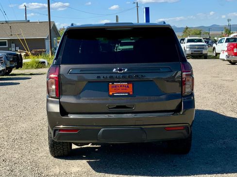 Used 2021 Chevrolet Suburban Z71 AWD/4WD image 3