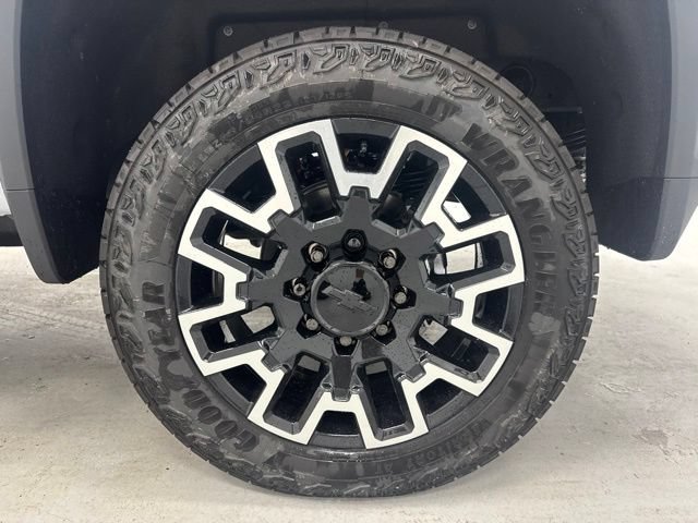New 2026 Chevrolet Silverado 2500 High Country w/ High Country Premium Package AWD/4WD image 41