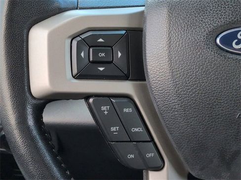 Used 2022 Ford F250 Lariat w/ Tremor Off-Road Package image 27