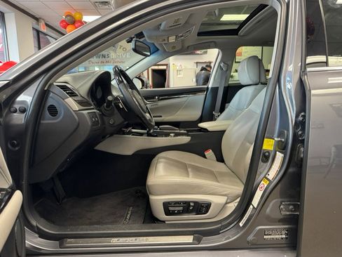 Used 2014 Lexus GS 350 image 29