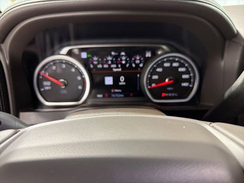 Used 2021 Chevrolet Silverado 1500 LTZ w/ Technology Package image 27