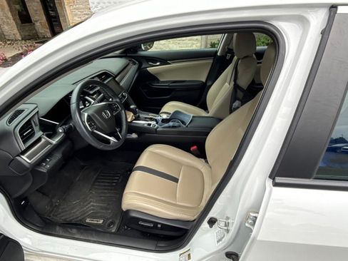 Used 2020 Honda Civic EX-L image 9