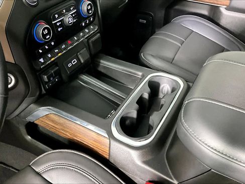 Used 2023 Chevrolet Silverado 2500 High Country w/ Z71 Off-Road Package AWD/4WD image 16