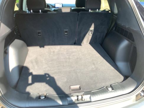 Used 2021 Ford Escape SE image 9