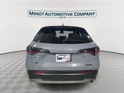 Used 2024 Honda HR-V Sport image 7