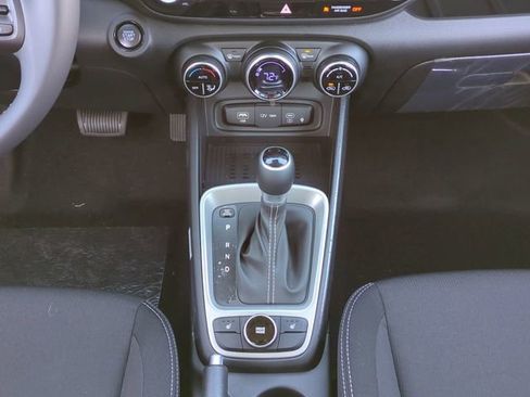 New 2026 Hyundai Venue SEL image 19