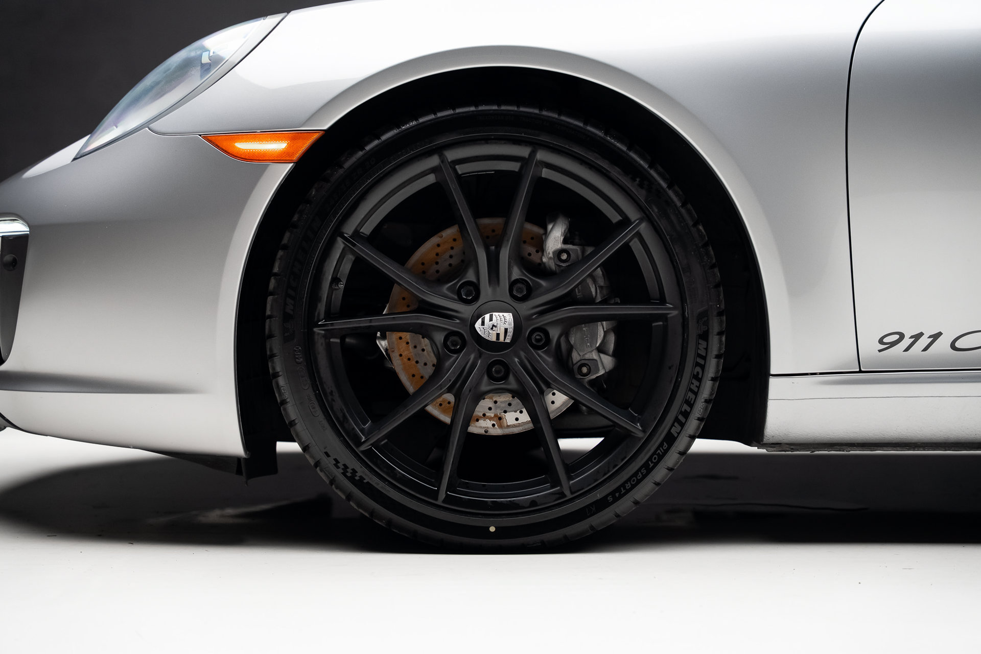Used 2018 Porsche 911 Carrera RWD image 19