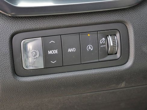 New 2026 GMC Acadia AT4 w/ Luxury Package AWD/4WD image 45