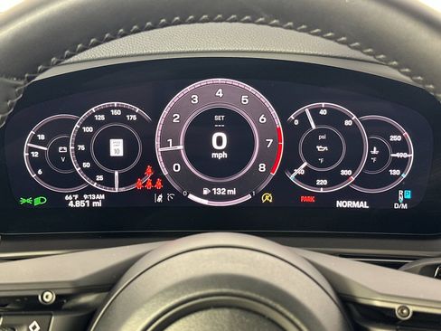 Certified 2026 Porsche Cayenne AWD/4WD image 31