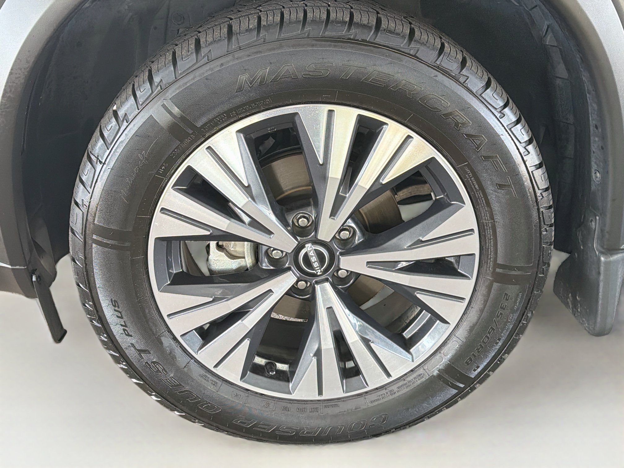 Used 2023 Nissan Rogue SV w/ SV Premium B Package AWD/4WD image 11