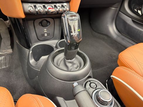 Certified 2023 MINI Cooper S image 17