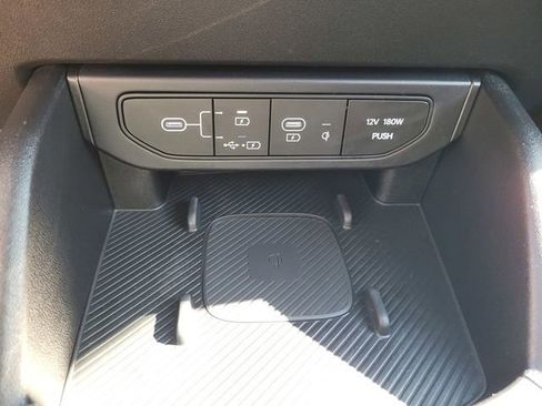 Used 2025 Kia K4 EX image 24