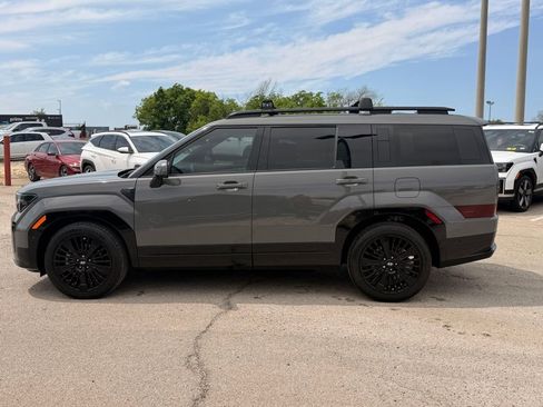 Used 2025 Hyundai Santa Fe Calligraphy image 3