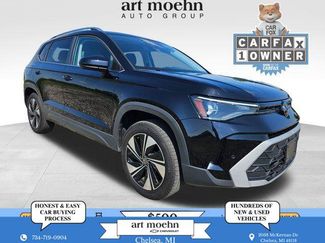 Used 2025 Volkswagen Taos SE AWD/4WD video 1