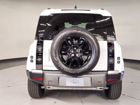 Used 2026 Land Rover Defender 110 S AWD/4WD image 16