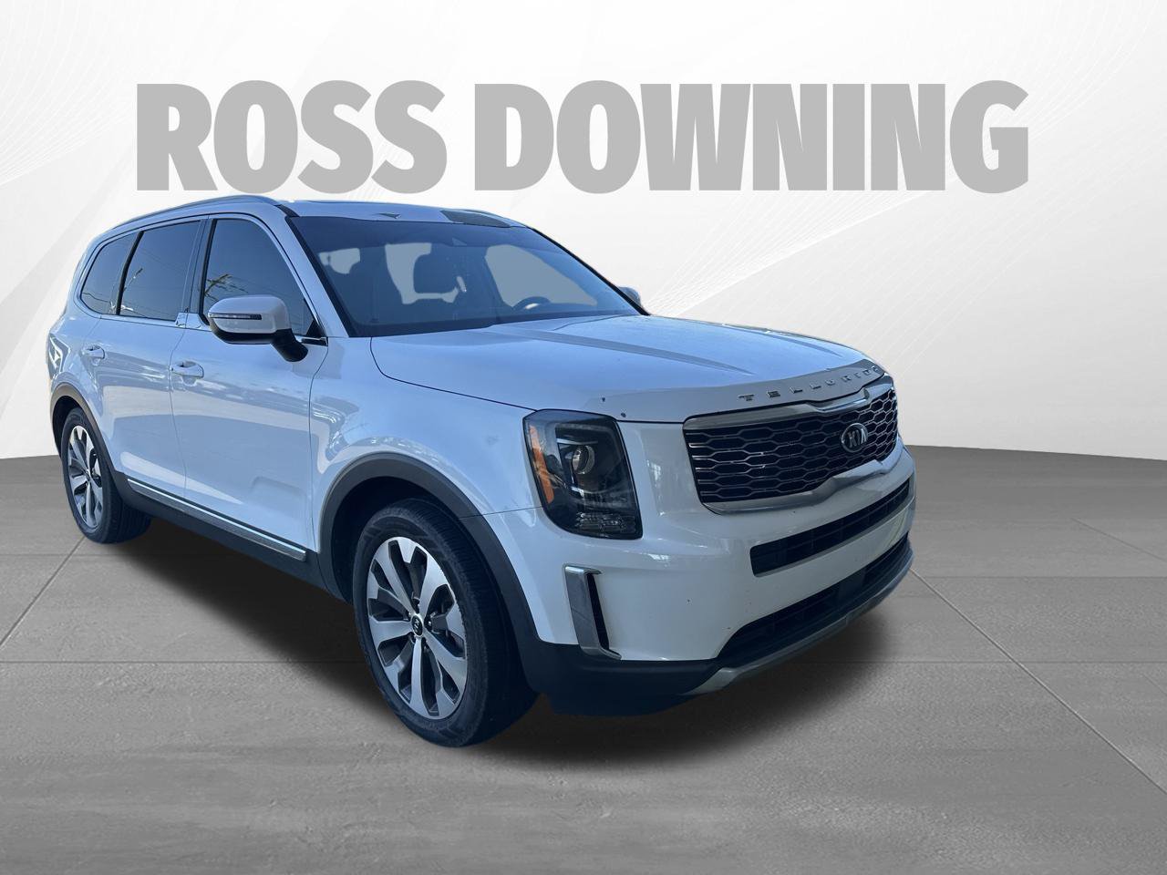 Used 2020 Kia Telluride EX w/ EX Premium Package FWD image 3