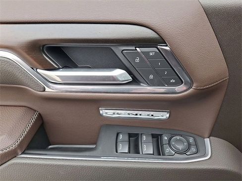 Certified 2025 GMC Sierra 1500 Denali w/ Denali Reserve Package image 22