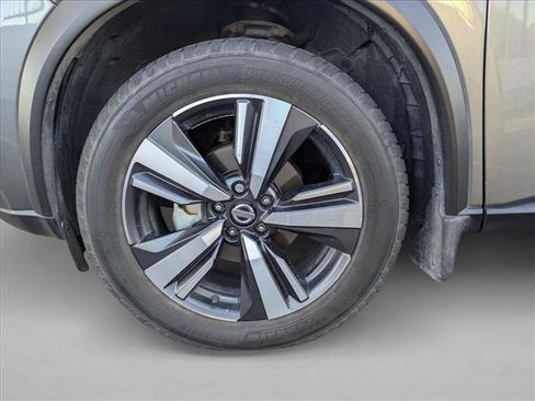 Used 2021 Nissan Rogue SL AWD/4WD image 25