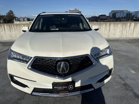Used 2017 Acura MDX SH-AWD image 4