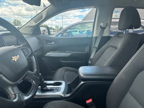 Used 2017 Chevrolet Colorado LT w/ LT Convenience Package AWD/4WD image 32