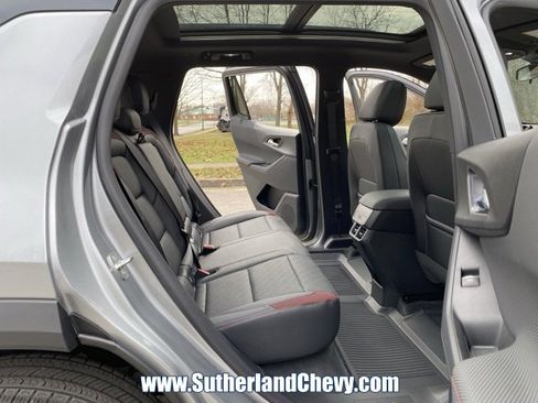 New 2026 Chevrolet Equinox RS w/ LPO, Floor Liner Package image 39