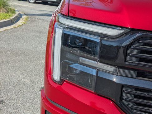 New 2025 Ford F150 Platinum w/ FX4 Off-Road Package image 11