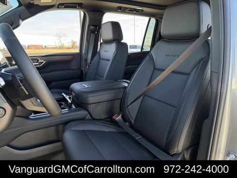 New 2026 GMC Yukon XL Denali w/ Sun & Power Step Package AWD/4WD image 21