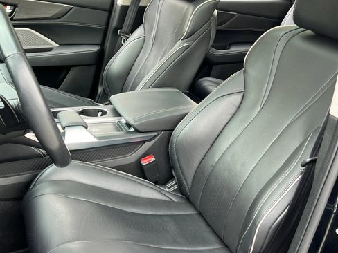 Used 2022 Acura MDX SH-AWD w/ Advance Package image 5