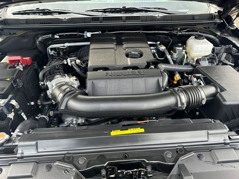 New 2026 Nissan Frontier SV w/ Tow Package AWD/4WD image 24