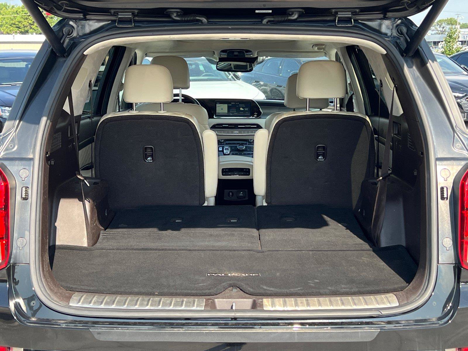 Used 2020 Hyundai Palisade Limited FWD image 18