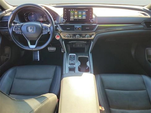 Used 2021 Honda Accord Sport image 12