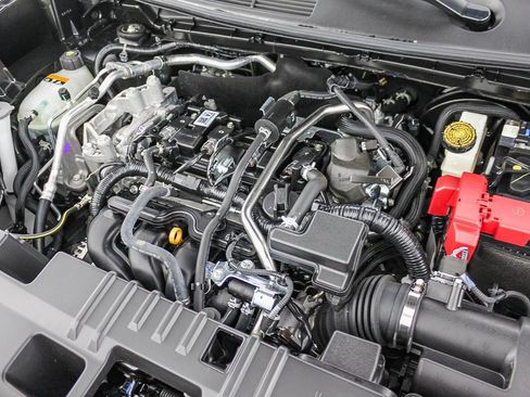 Used 2025 Nissan Kicks SV image 27