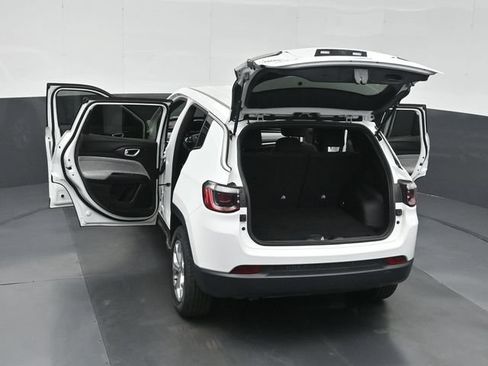 Used 2025 Jeep Compass Sport AWD/4WD image 52