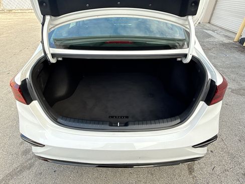 Used 2021 Kia Forte LXS image 23