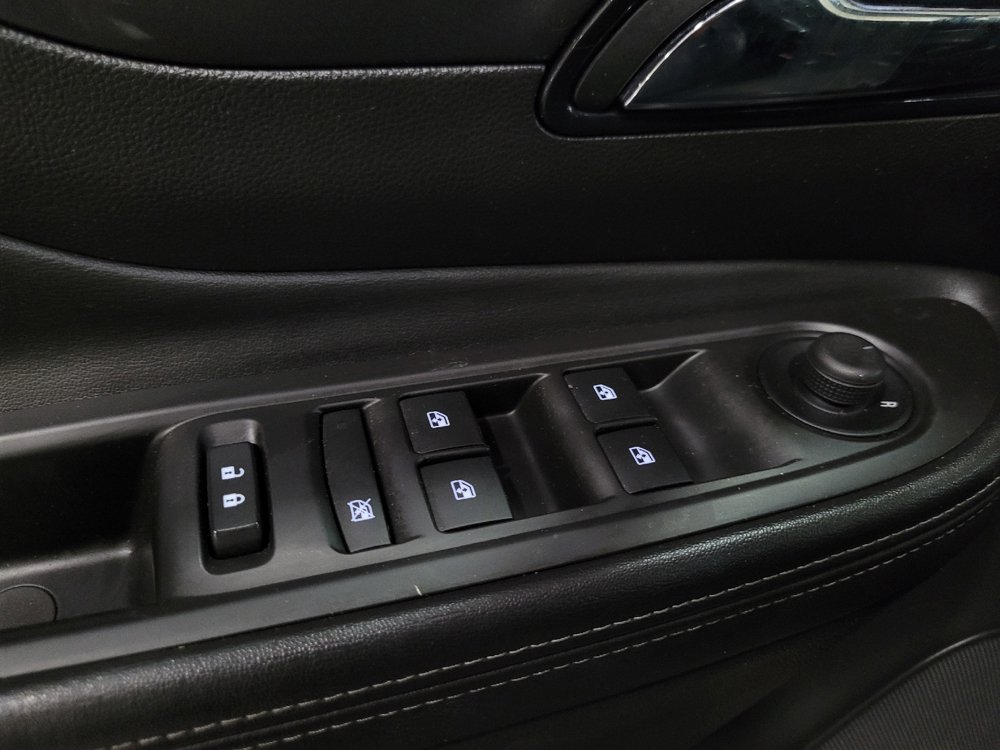 Used 2019 Buick Encore Preferred AWD/4WD image 27