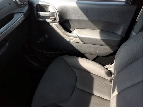 Used 2014 Jeep Wrangler Sport AWD/4WD image 27