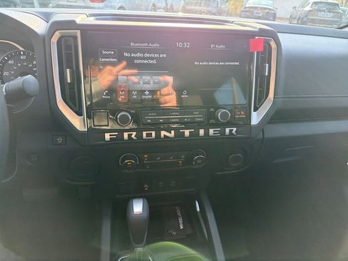 New 2026 Nissan Frontier SV image 21