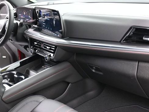 Used 2025 Chevrolet Tahoe RST w/ Comfort Package AWD/4WD image 30