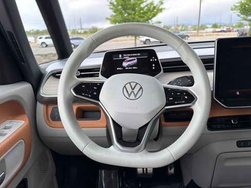 Certified 2025 Volkswagen ID. Buzz 1st Edition AWD/4WD image 17