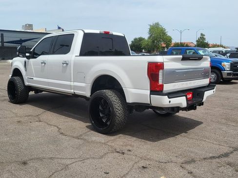 Used 2018 Ford F250 Platinum w/ Platinum Ultimate Package AWD/4WD image 6