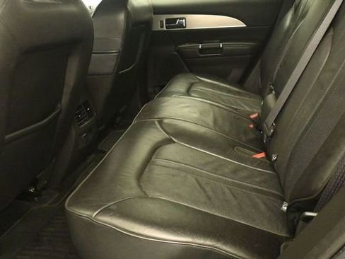 Used 2014 Lincoln MKX FWD w/ Equipment Group 101A image 10
