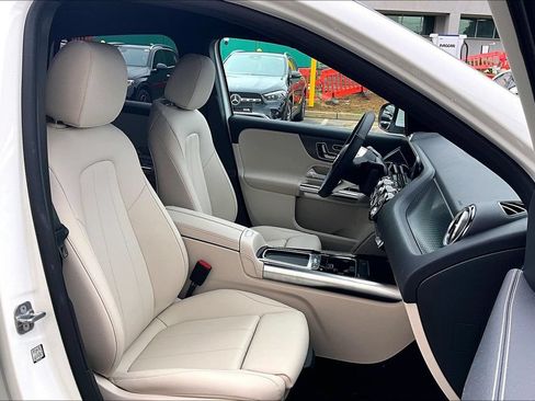Used 2026 Mercedes-Benz GLA 250 4MATIC image 7