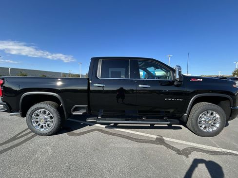 New 2025 Chevrolet Silverado 2500 LTZ w/ Z71 Chrome Sport Edition image 8