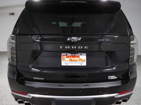 Used 2025 Chevrolet Tahoe High Country w/ Sun And Tow Package AWD/4WD image 8