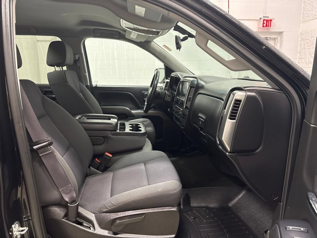 Used 2017 Chevrolet Silverado 1500 LT w/ All Star Edition AWD/4WD image 37