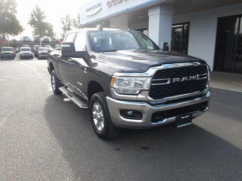 Used 2023 RAM 2500 Big Horn w/ Level 1 Equipment Group image 2